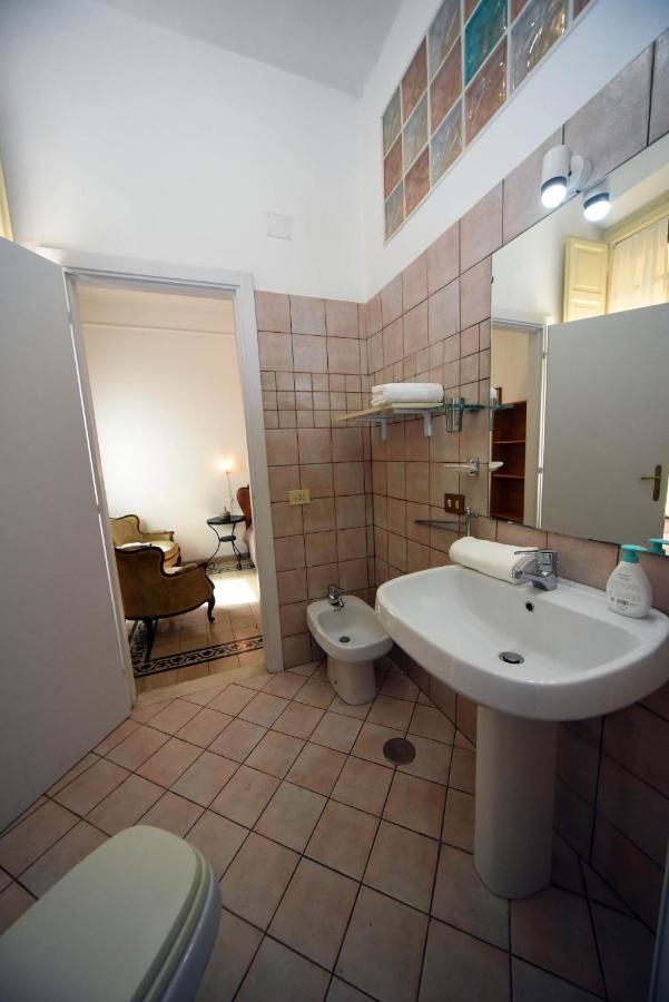 Appartamento Con 3 Camere Da Letto E 2 Bagni Vicino Al Vaticano Рим Экстерьер фото
